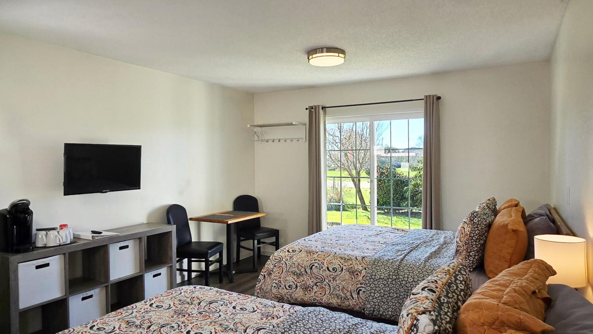 Hotel Pacific