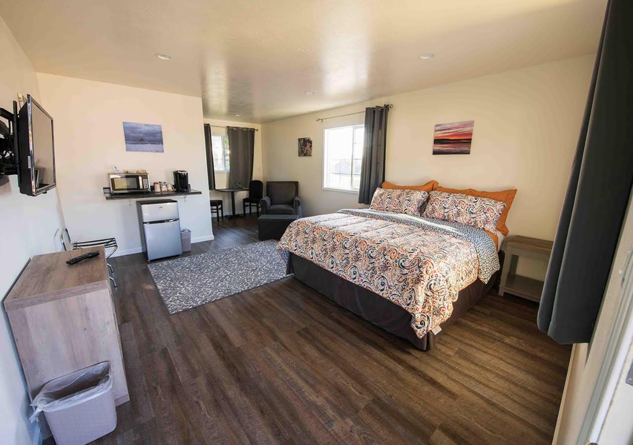 Hotel Pacific